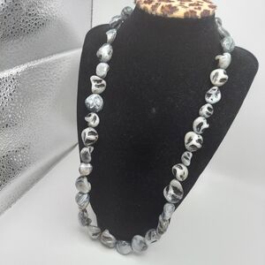 Vintage Natural Stone w/Toggle Closure.